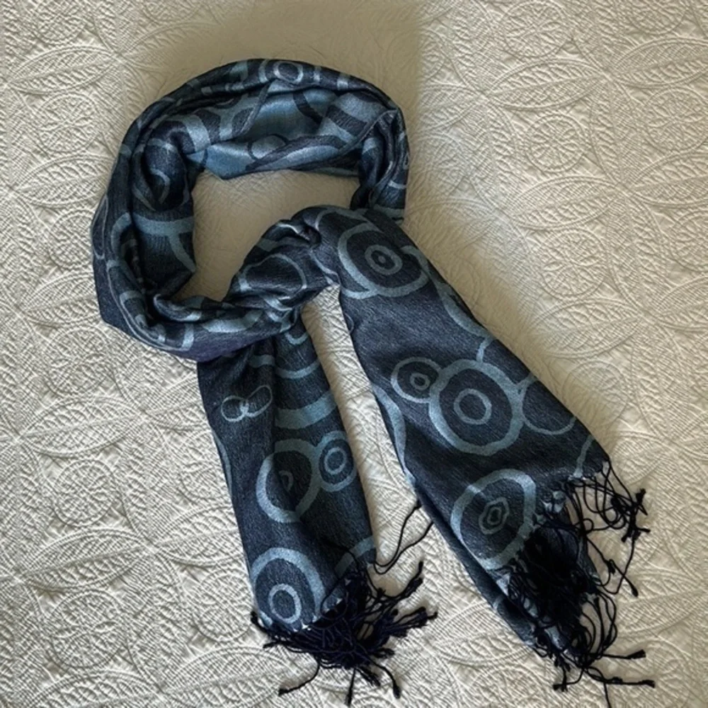 Scarf Pashmina 70% & 30% Silk Blue Circles Design